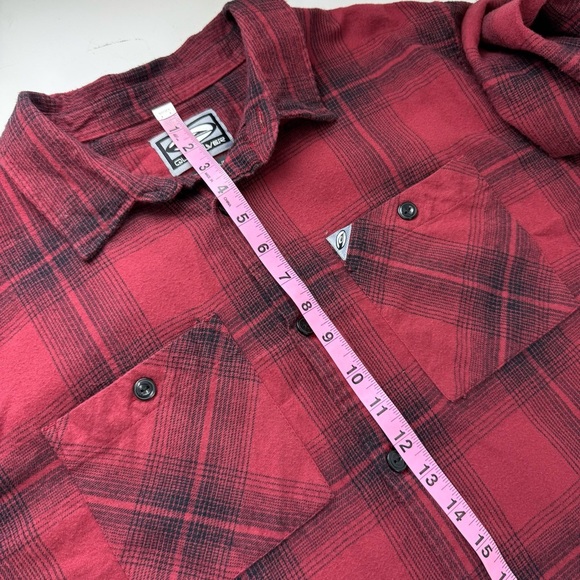 Quiksilver Flannel Shirt Mens Size Large Red Plaid Button Up Cotton - Picture 10 of 11